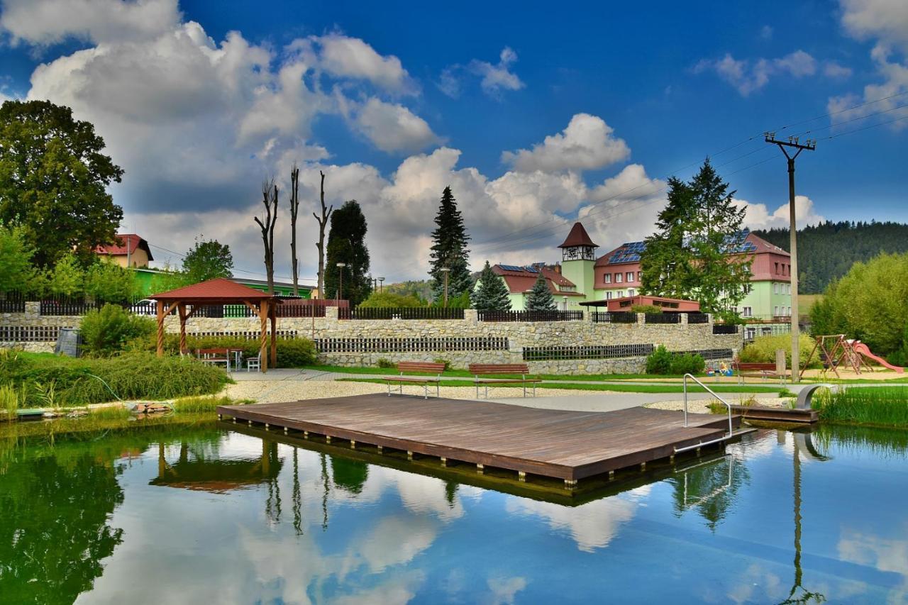 Hotel Forestyma ฮฮโดนีน ภายนอก รูปภาพ